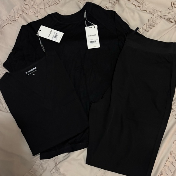 Mondetta Other - NWTS MANDALA Black Scrub Jogger Set 3pc